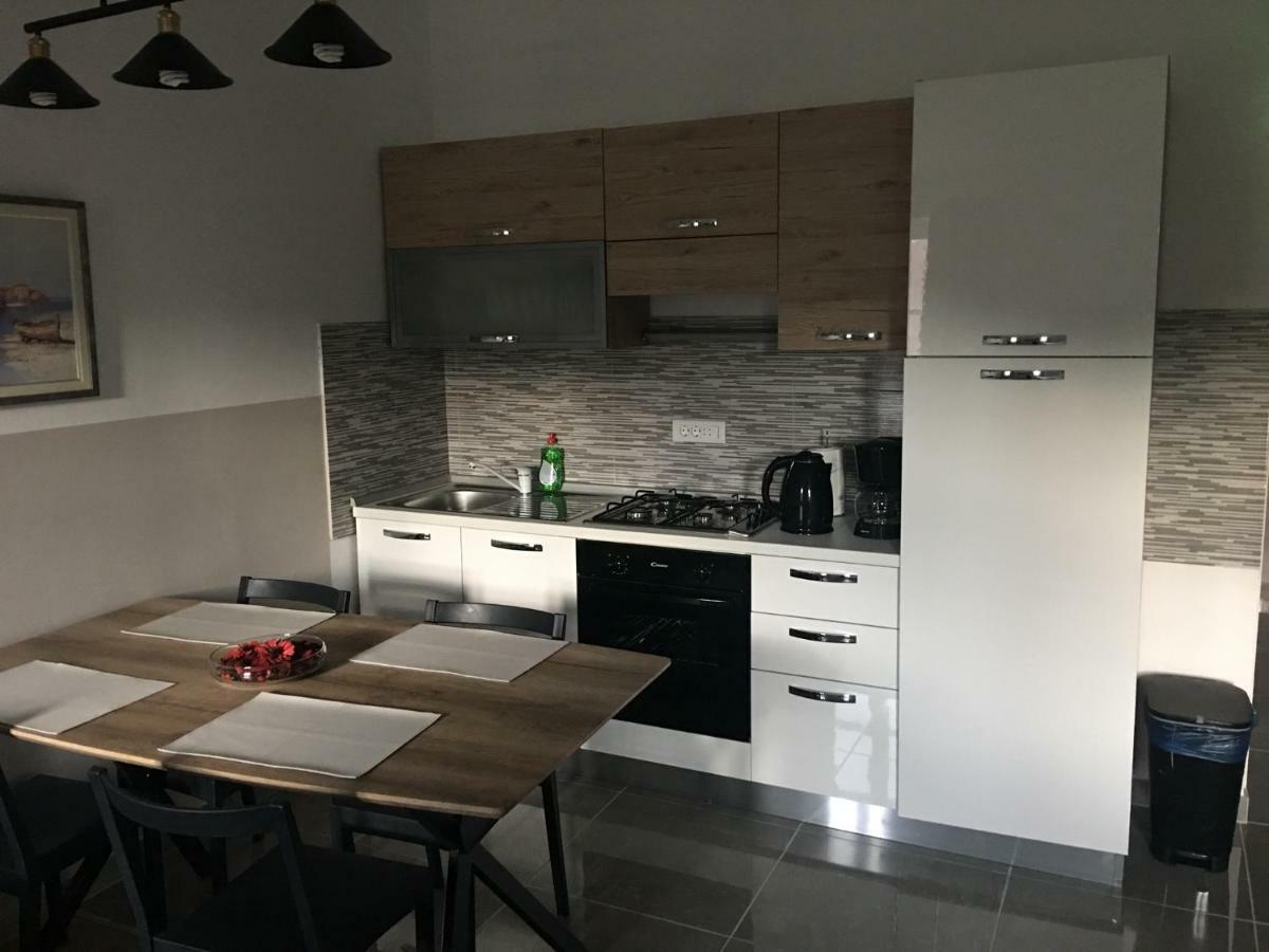 Studio Apartman Dado Apartment บาเล ภายนอก รูปภาพ